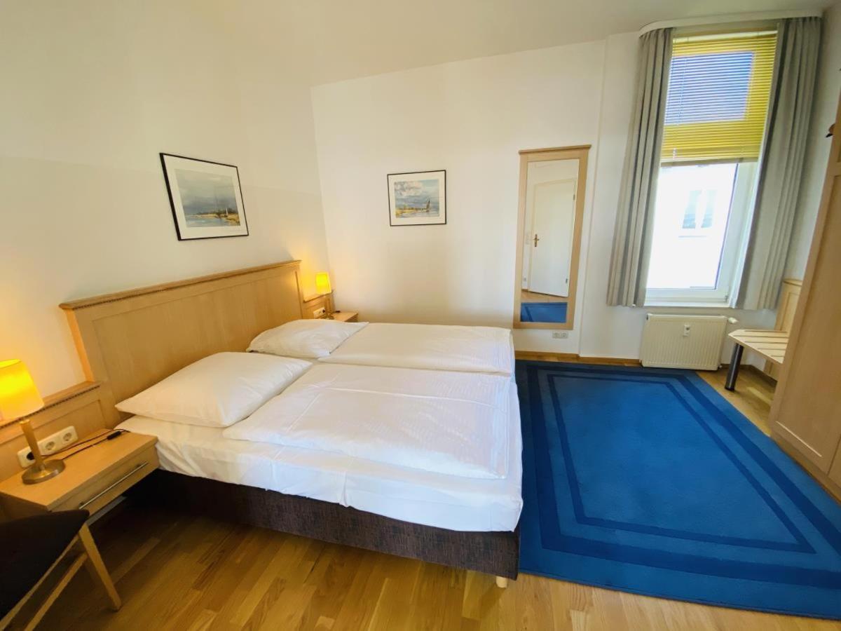 Stromperle, direkt am Alten Strom Rostock Exterior foto